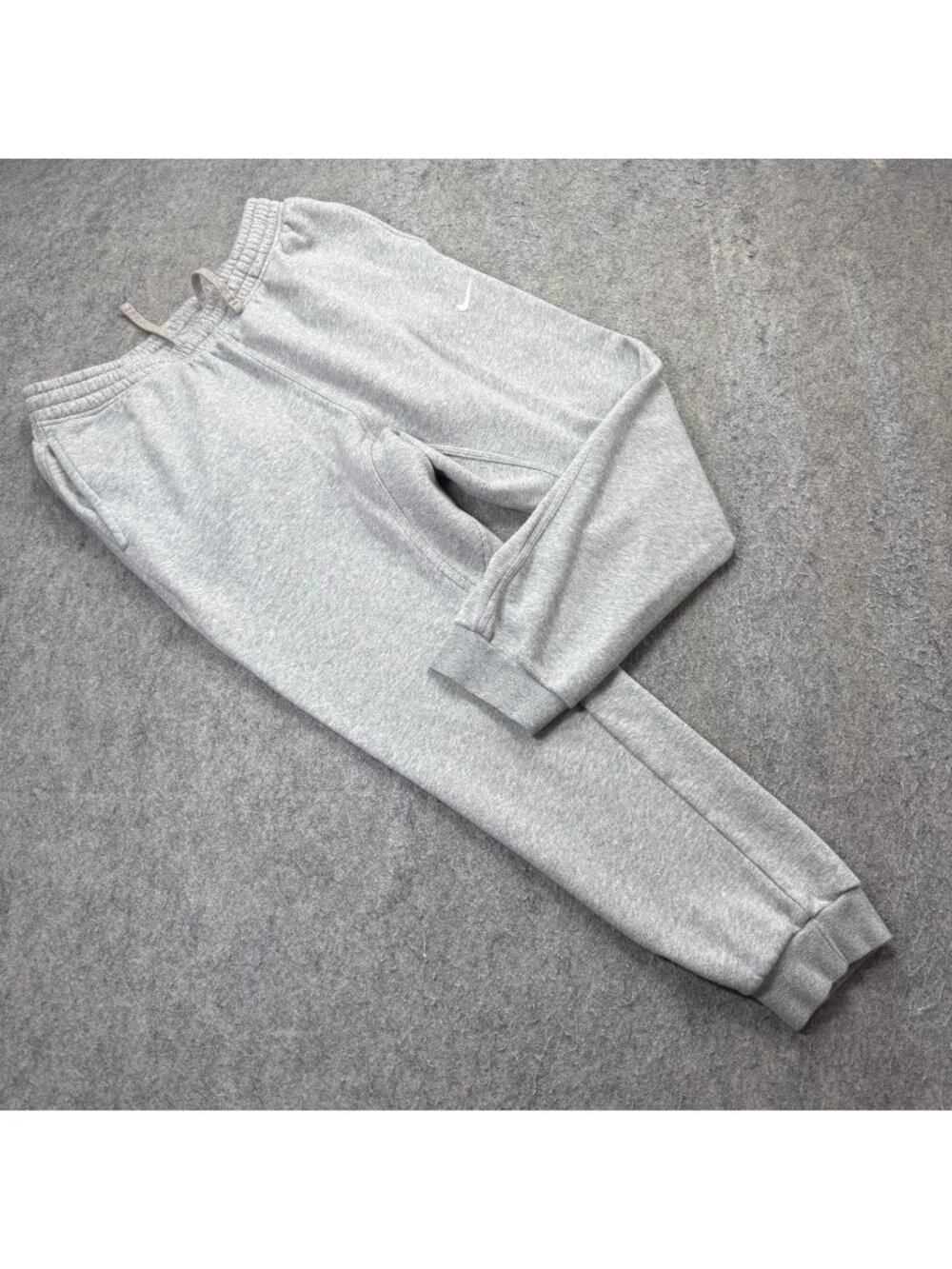 Nike Joggers Men L Gray Club Fleece Tapered Cuffed Sweatpants 29" 826431 b184